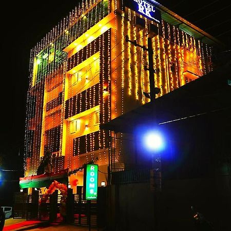 Hotel Rk - Temple Stay Thanjavur Esterno foto