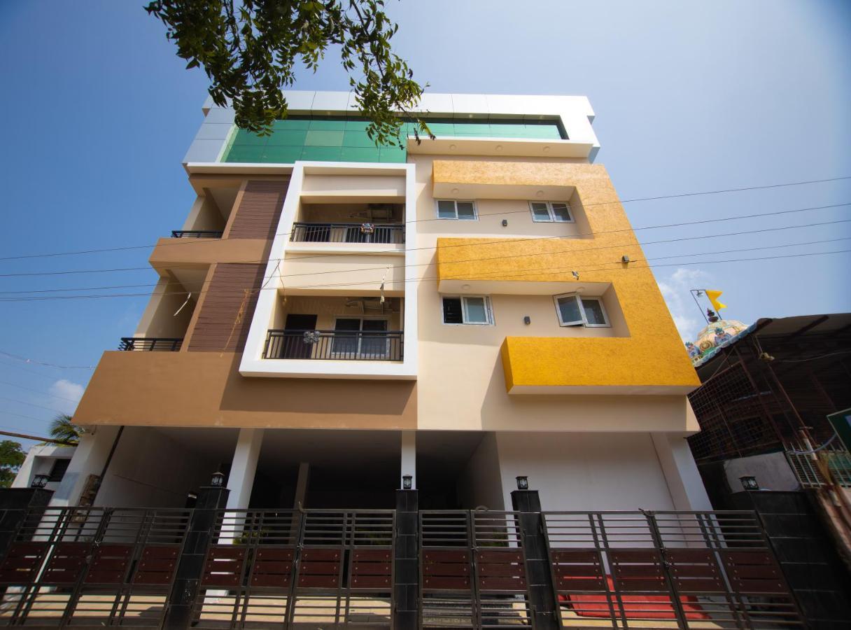 Hotel Rk - Temple Stay Thanjavur Esterno foto