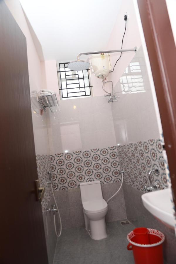 Hotel Rk - Temple Stay Thanjavur Esterno foto