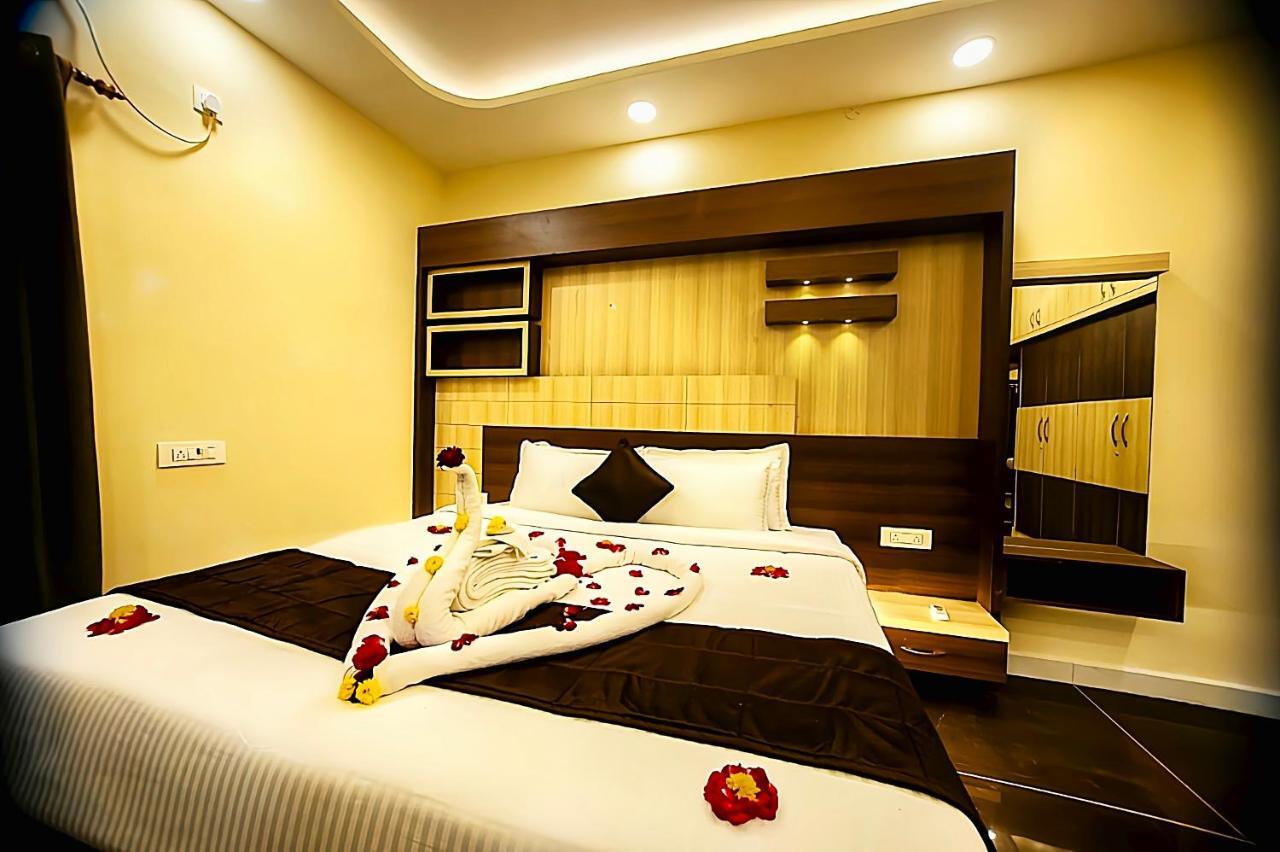 Hotel Rk - Temple Stay Thanjavur Esterno foto