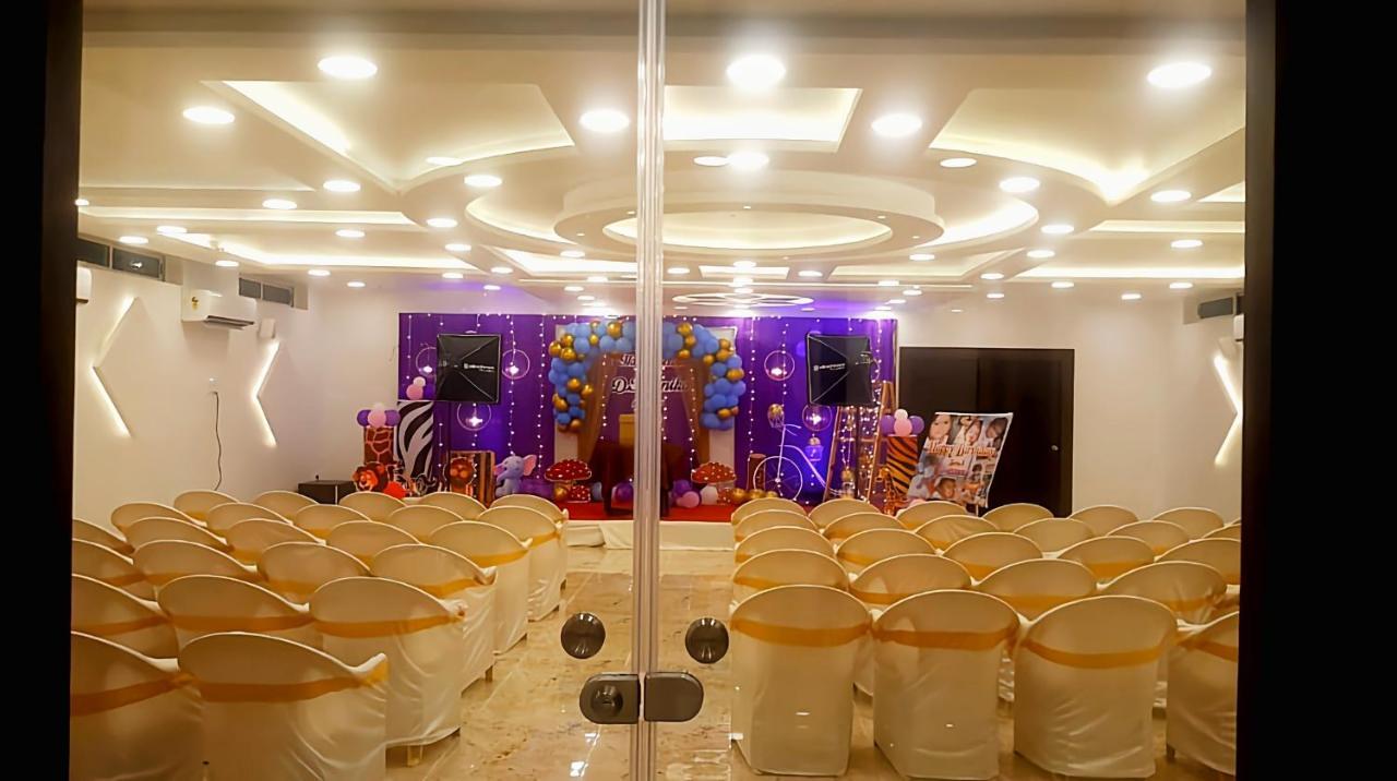 Hotel Rk - Temple Stay Thanjavur Esterno foto